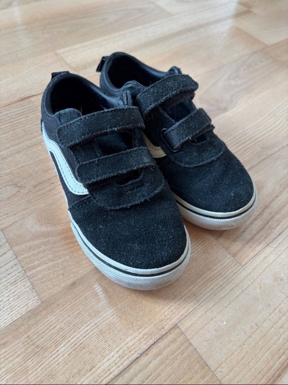Kids Black Vans Velcro Skate Shoes